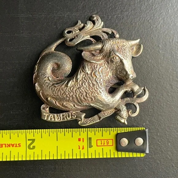 Vintage Sterling Silver Cini Taurus Zodiac Horoscope pin - Picture 11 of 12